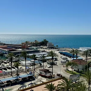 Beachfront With Terrace And Seaviews Apartamento